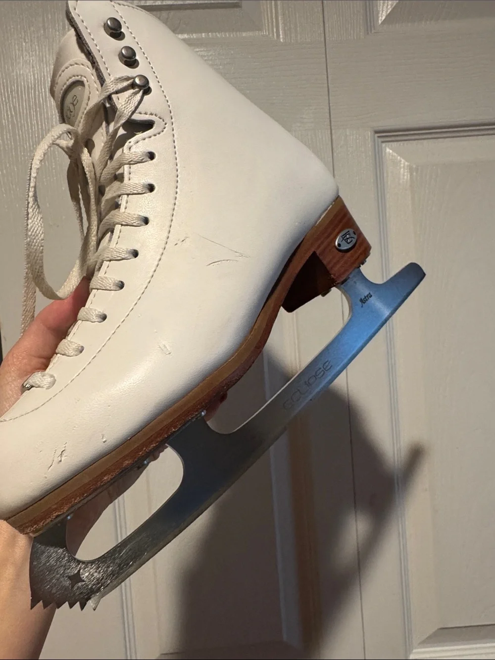 Riedell Model 29 Edge Girls' Ice Skates with Astra Blades - Picture 7 of 8